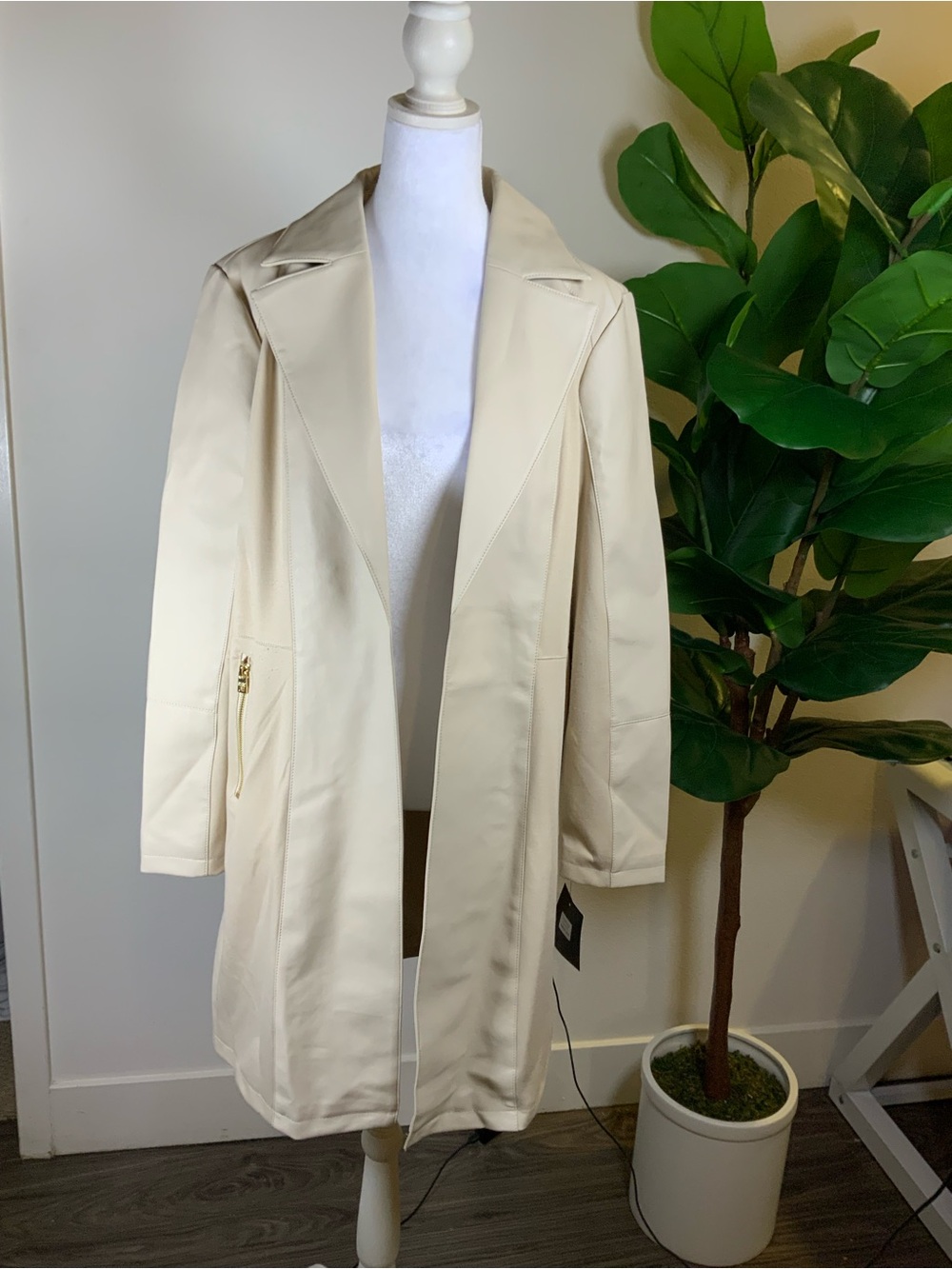Marc New York Cream Long Open-Front Trench Coat